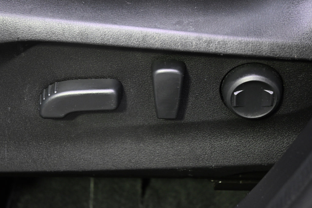 Used 2019 Subaru Forester Premium AWD/4WD image 12