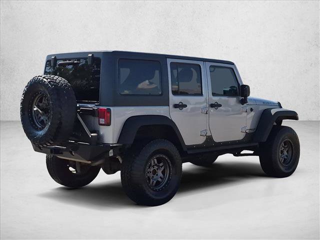 Used 2014 Jeep Wrangler Unlimited Rubicon w/ Connectivity Group AWD/4WD image 5