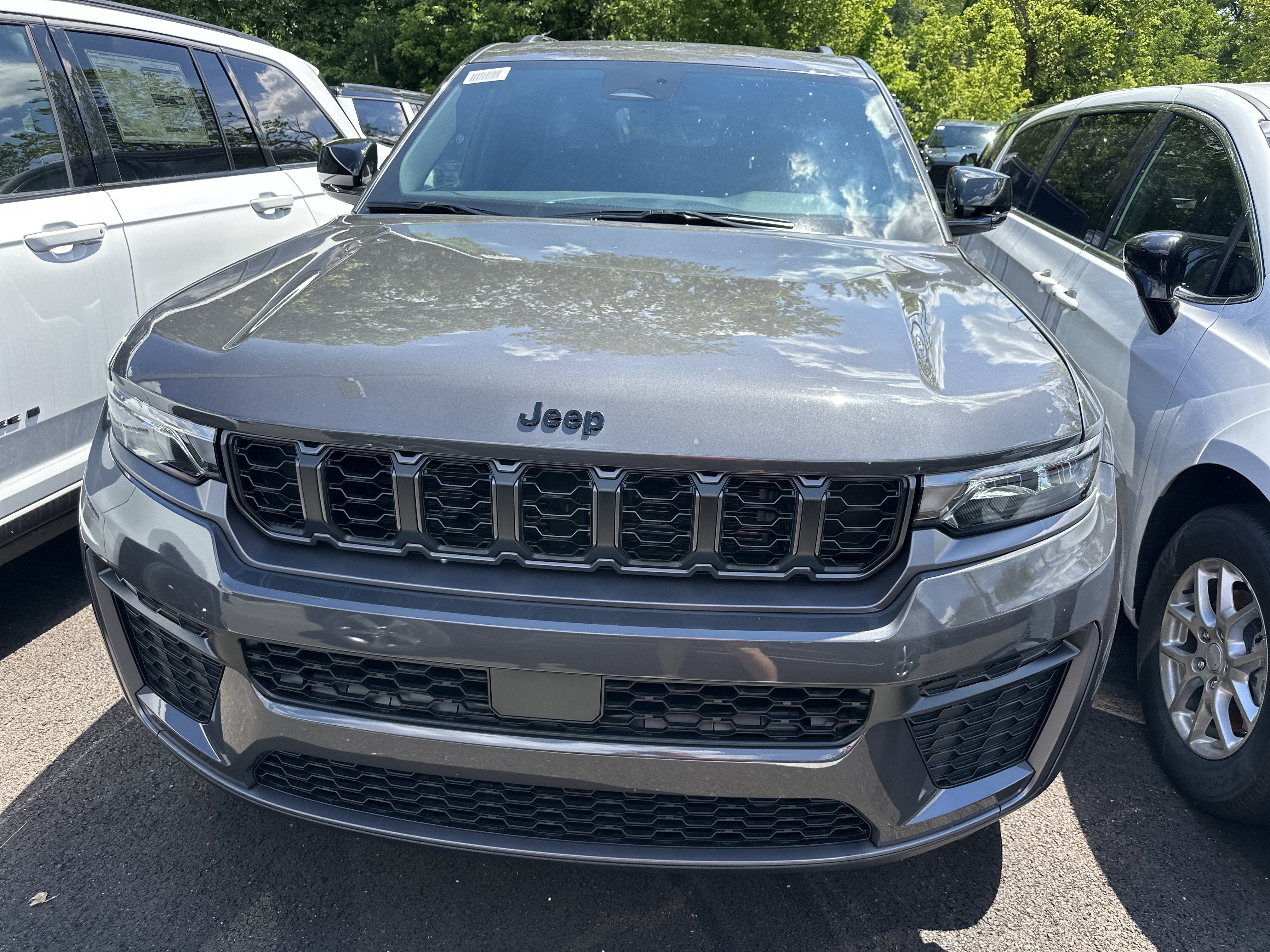 New 2026 Jeep Grand Cherokee L 4WD image 21