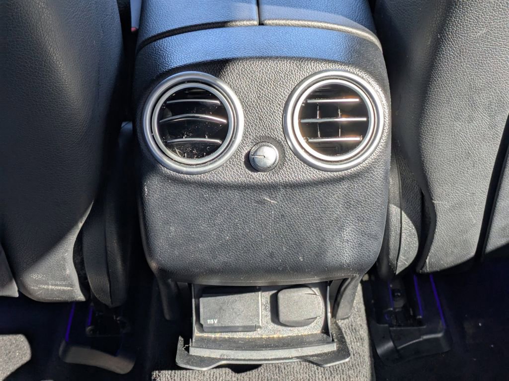 Used 2021 Mercedes-Benz GLC 300 w/ Multimedia Package image 15