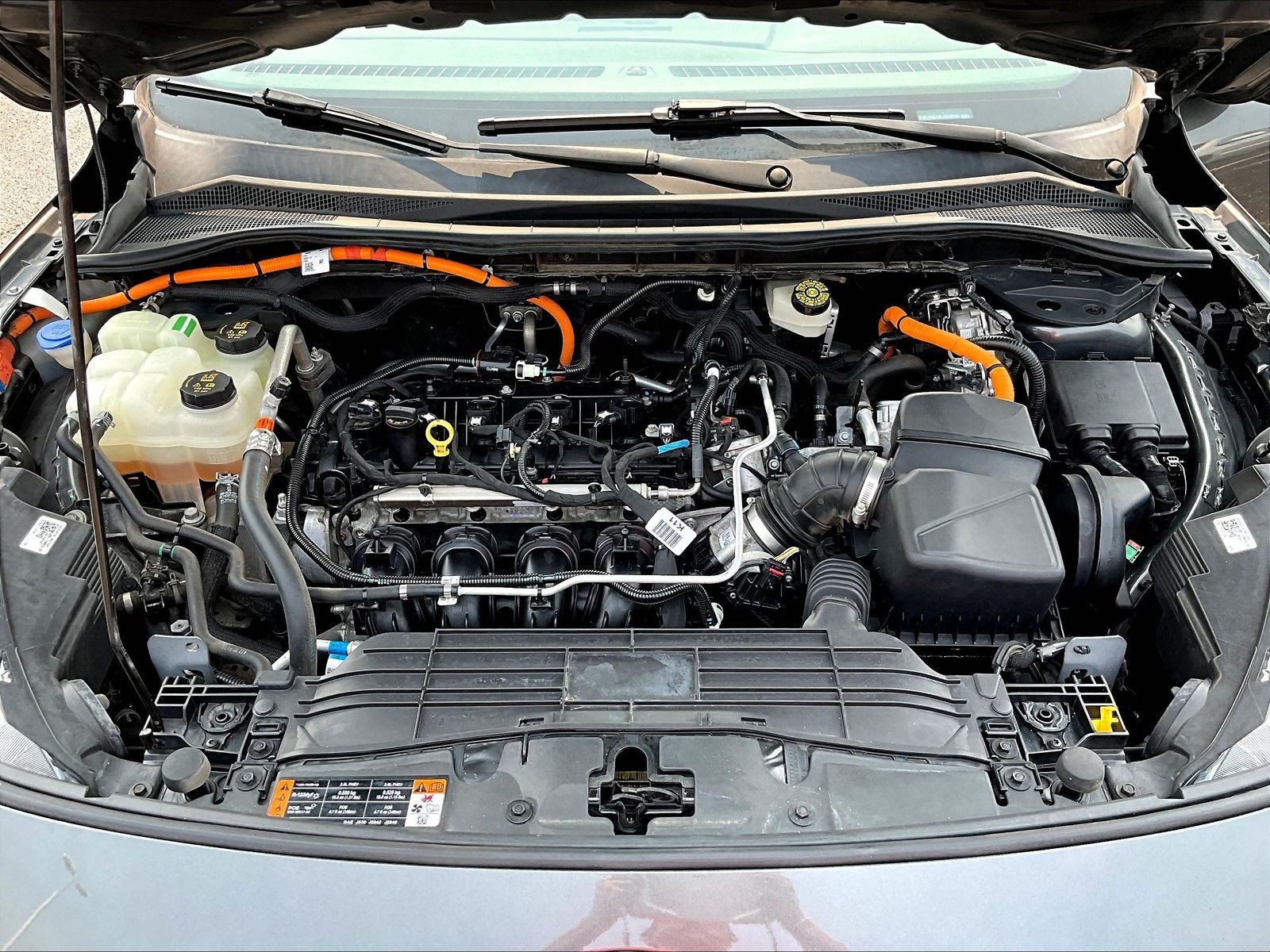 Used 2020 Ford Escape SE Sport FWD image 28