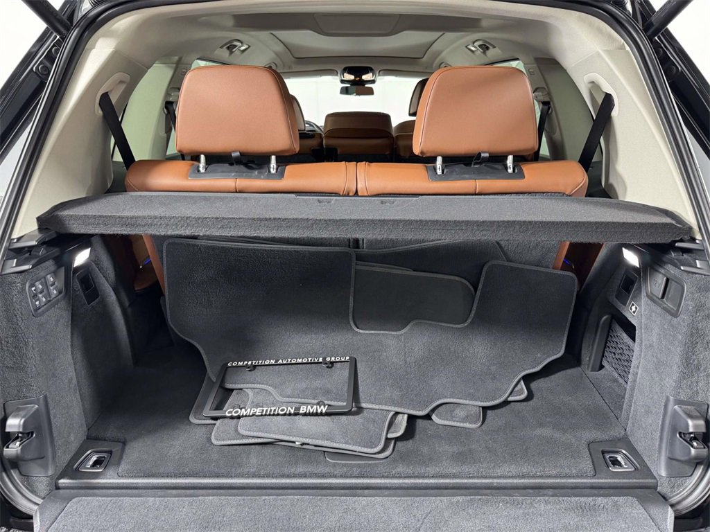 Used 2023 BMW X7 xDrive40i image 14