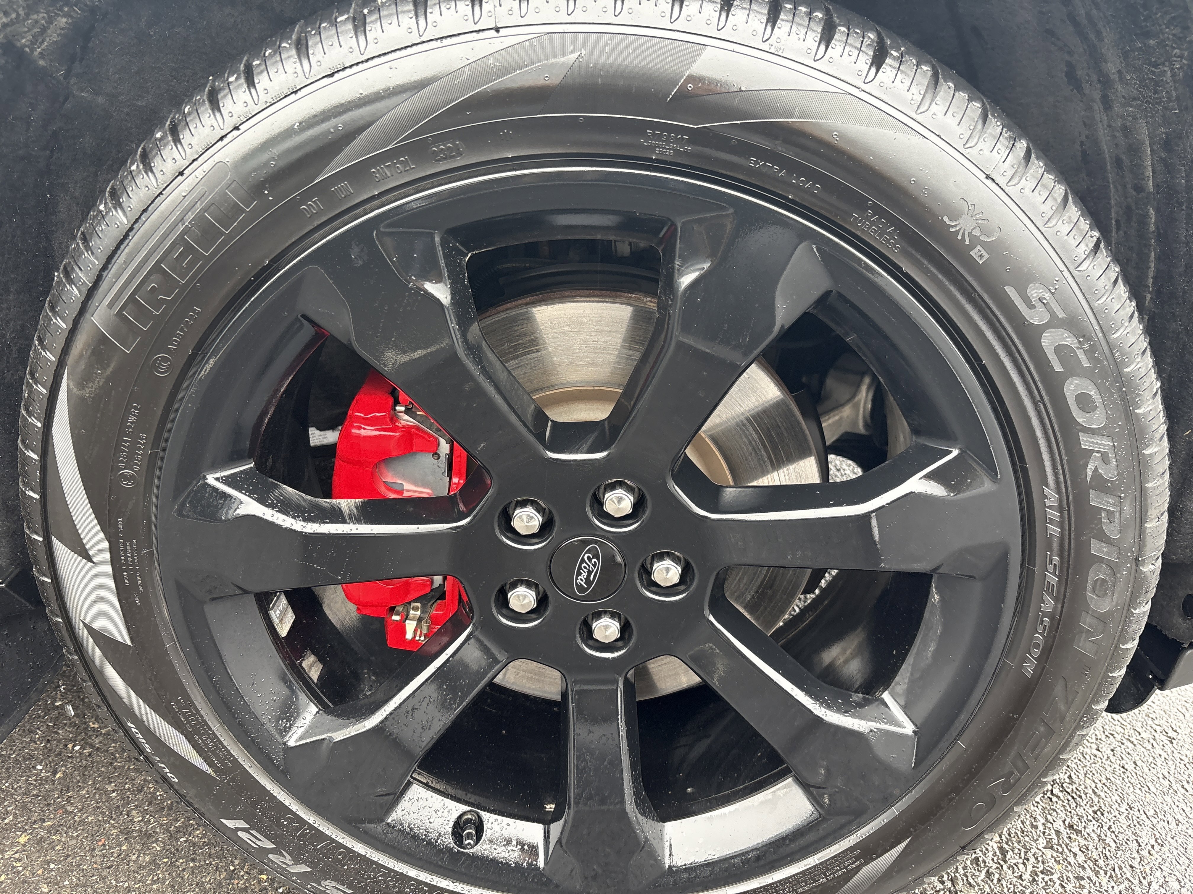 Used 2022 Ford Explorer ST w/ Equipment Group 401A image 3