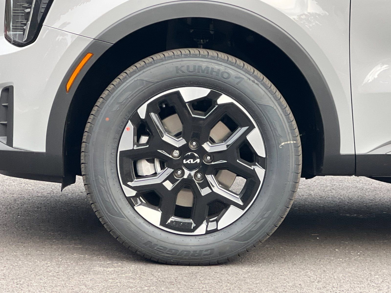 New 2026 Kia Sorento S AWD/4WD image 25