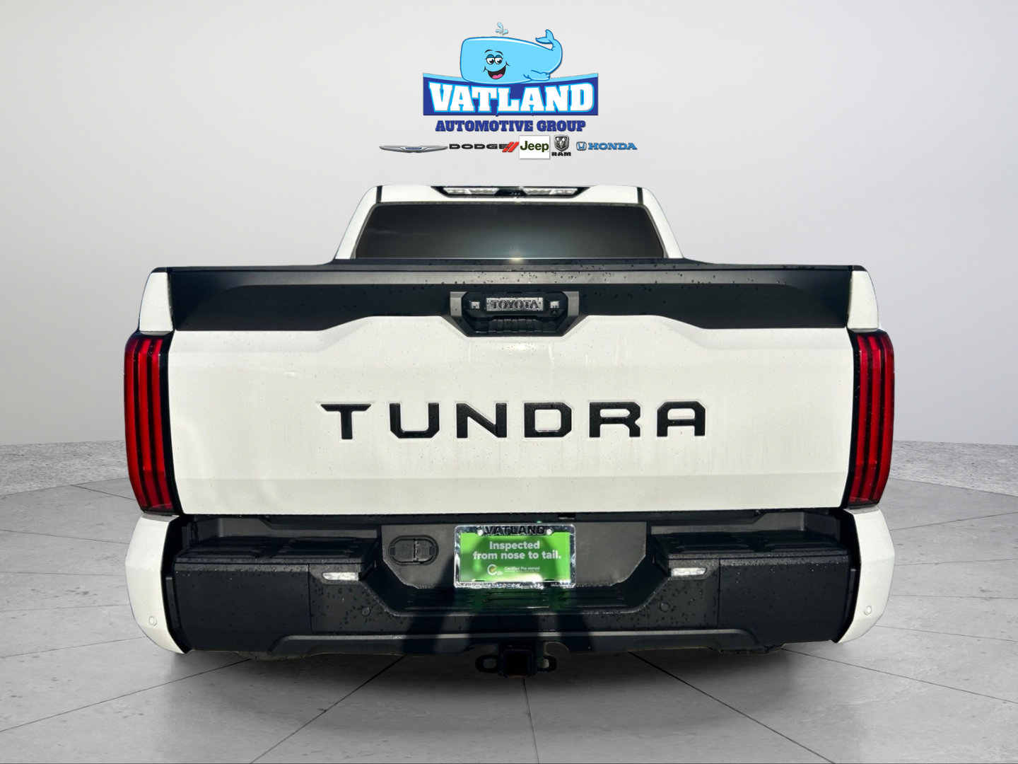 Used 2024 Toyota Tundra SR5 w/ SR5 Premium Package AWD/4WD image 4