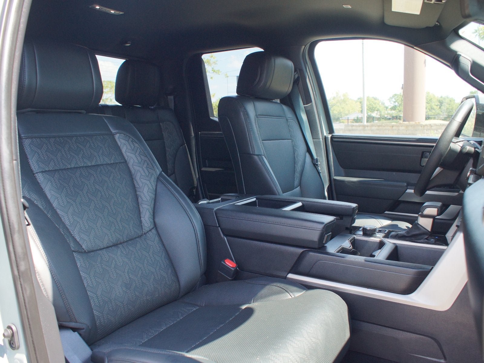 Used 2025 Toyota Tundra SR5 AWD/4WD image 23