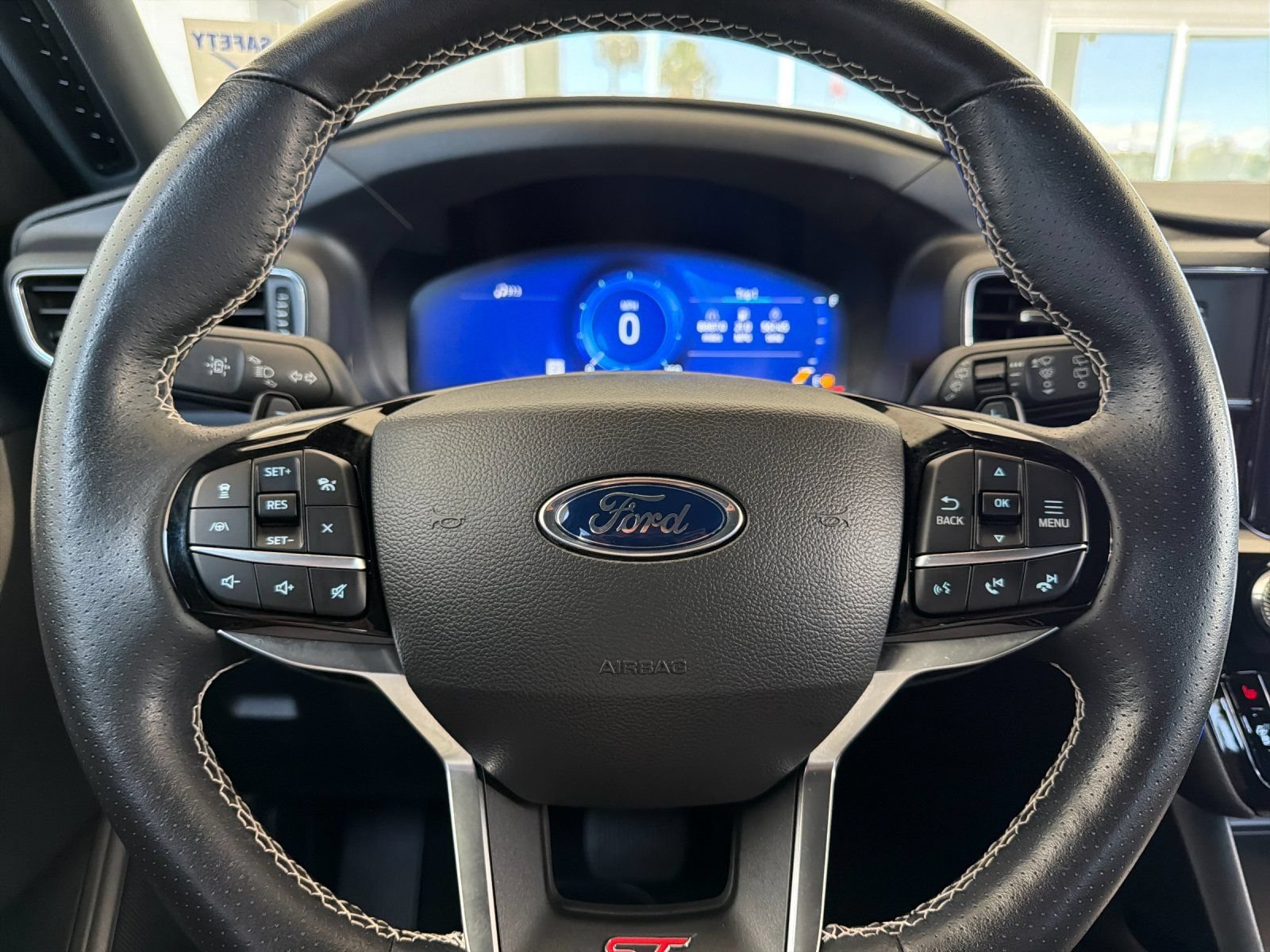 Used 2022 Ford Explorer ST w/ Equipment Group 401A AWD/4WD image 27