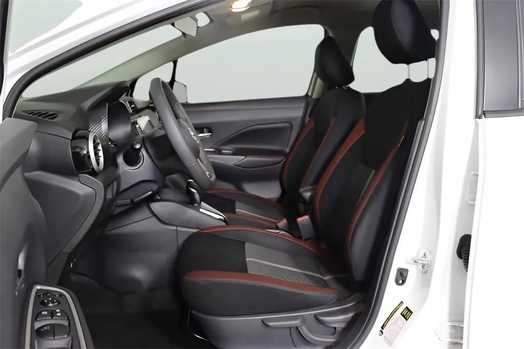 Used 2023 Nissan Versa SR w/ Trunk Package FWD image 19