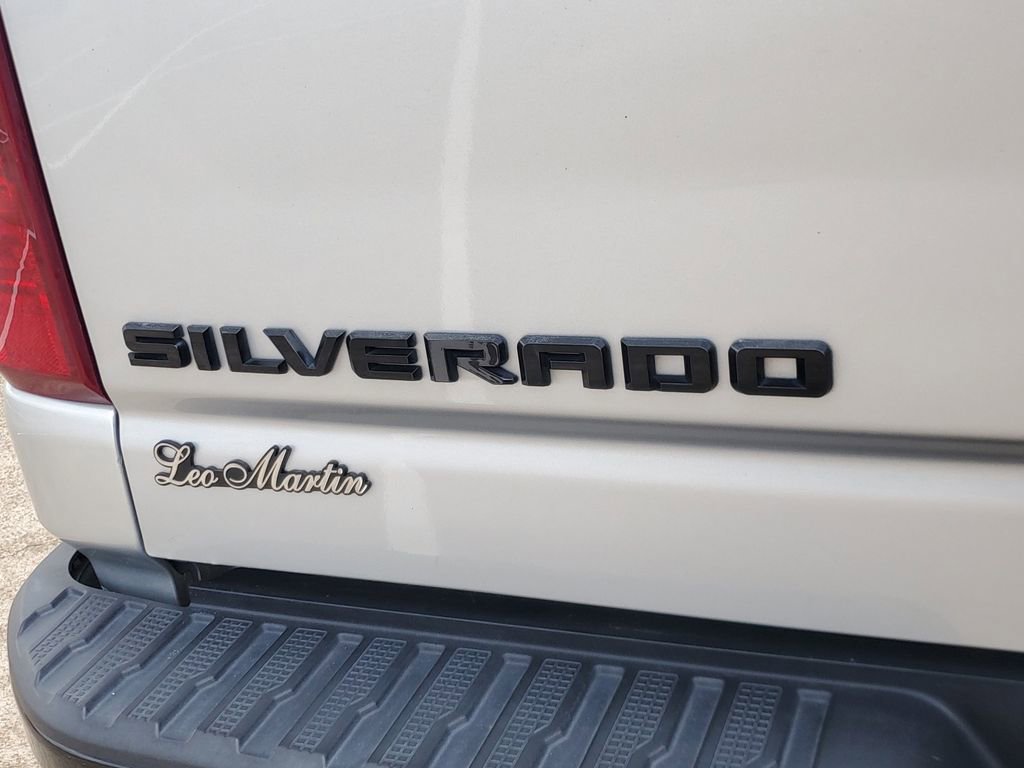 Used 2022 Chevrolet Silverado 2500 Custom w/ Custom Convenience Package RWD image 6