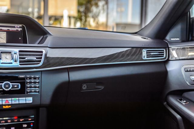 Used 2015 Mercedes-Benz E 350 Sedan image 35