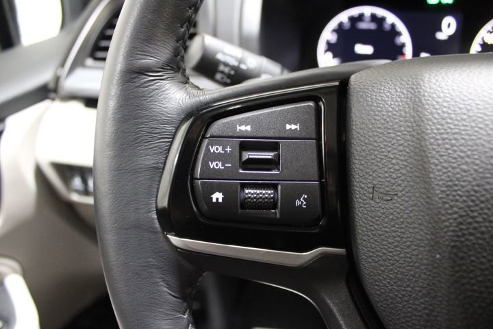 Used 2025 Honda Odyssey Elite image 39