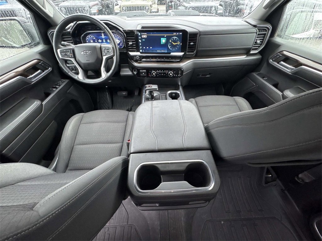 Used 2023 Chevrolet Silverado 1500 LT Trail Boss w/ Protection Package image 22