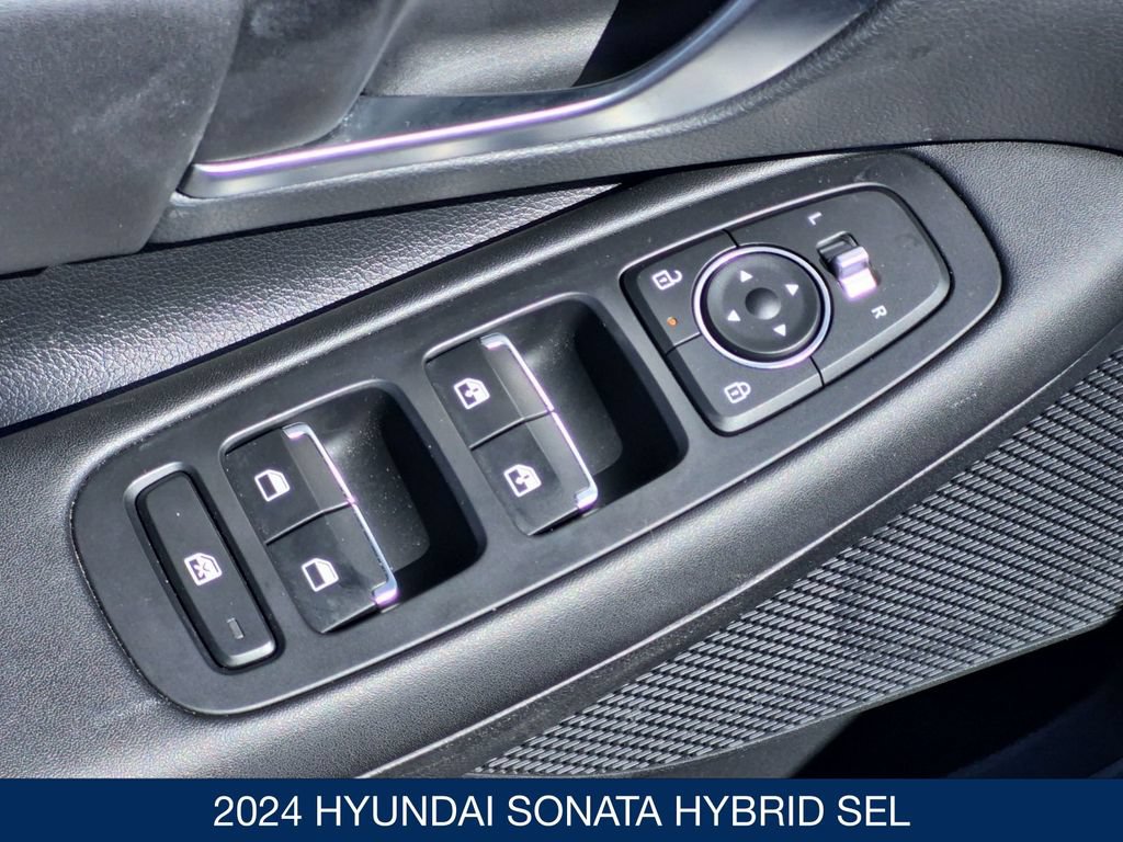 Certified 2024 Hyundai Sonata SEL FWD image 12