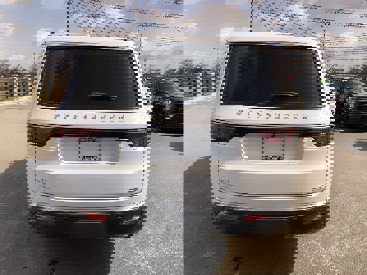 Used 2022 Jeep Wagoneer Series II image 11