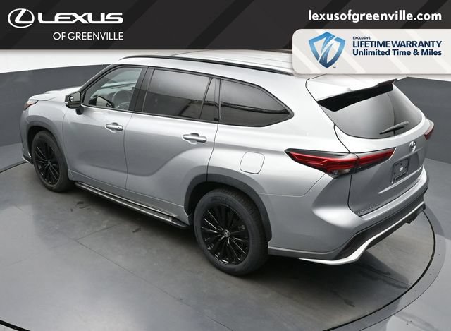 Used 2023 Toyota Highlander XSE FWD image 46