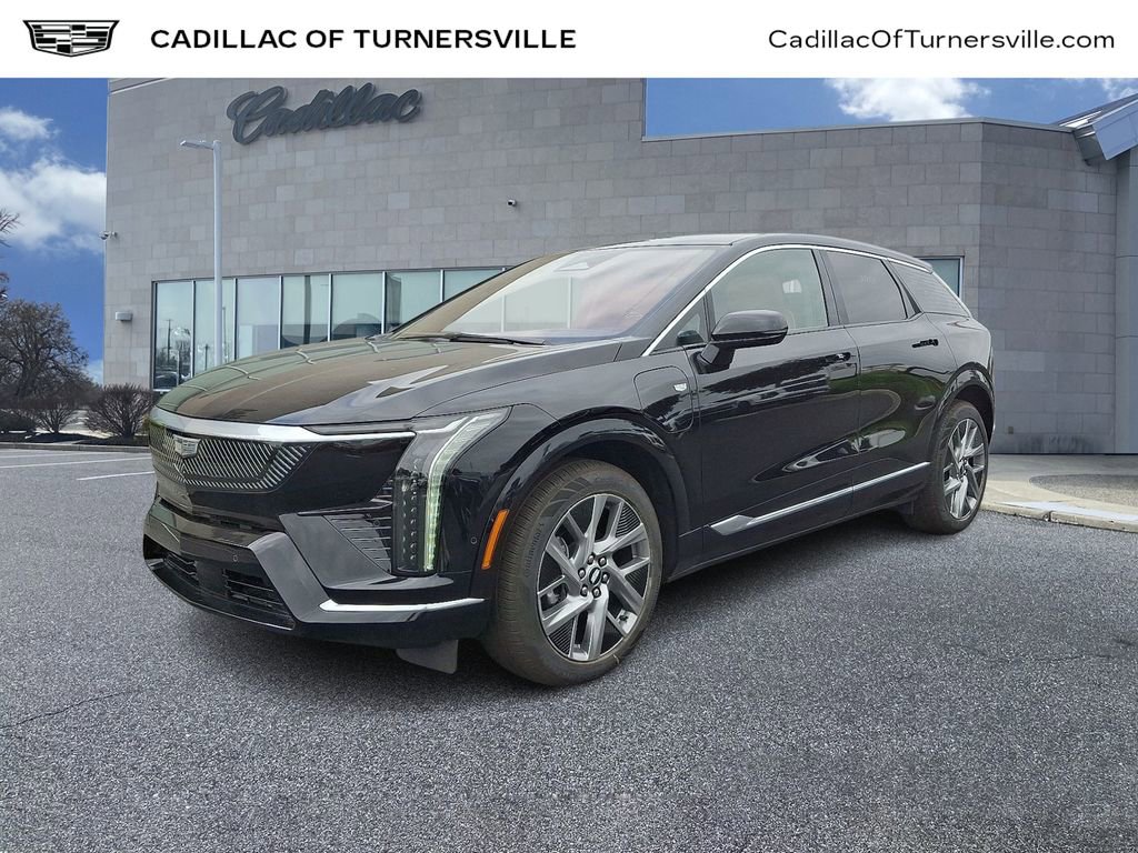 New 2025 Cadillac Optiq Luxury 2 w/ LPO, Floor Liner Package