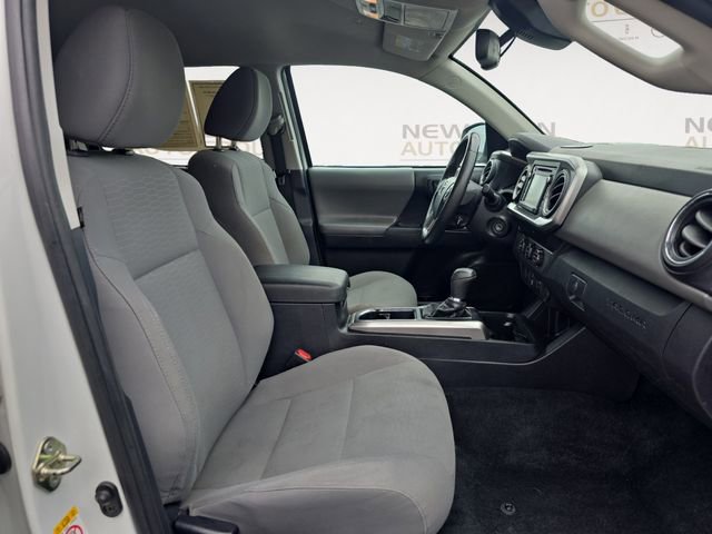 Used 2019 Toyota Tacoma SR5 RWD image 15