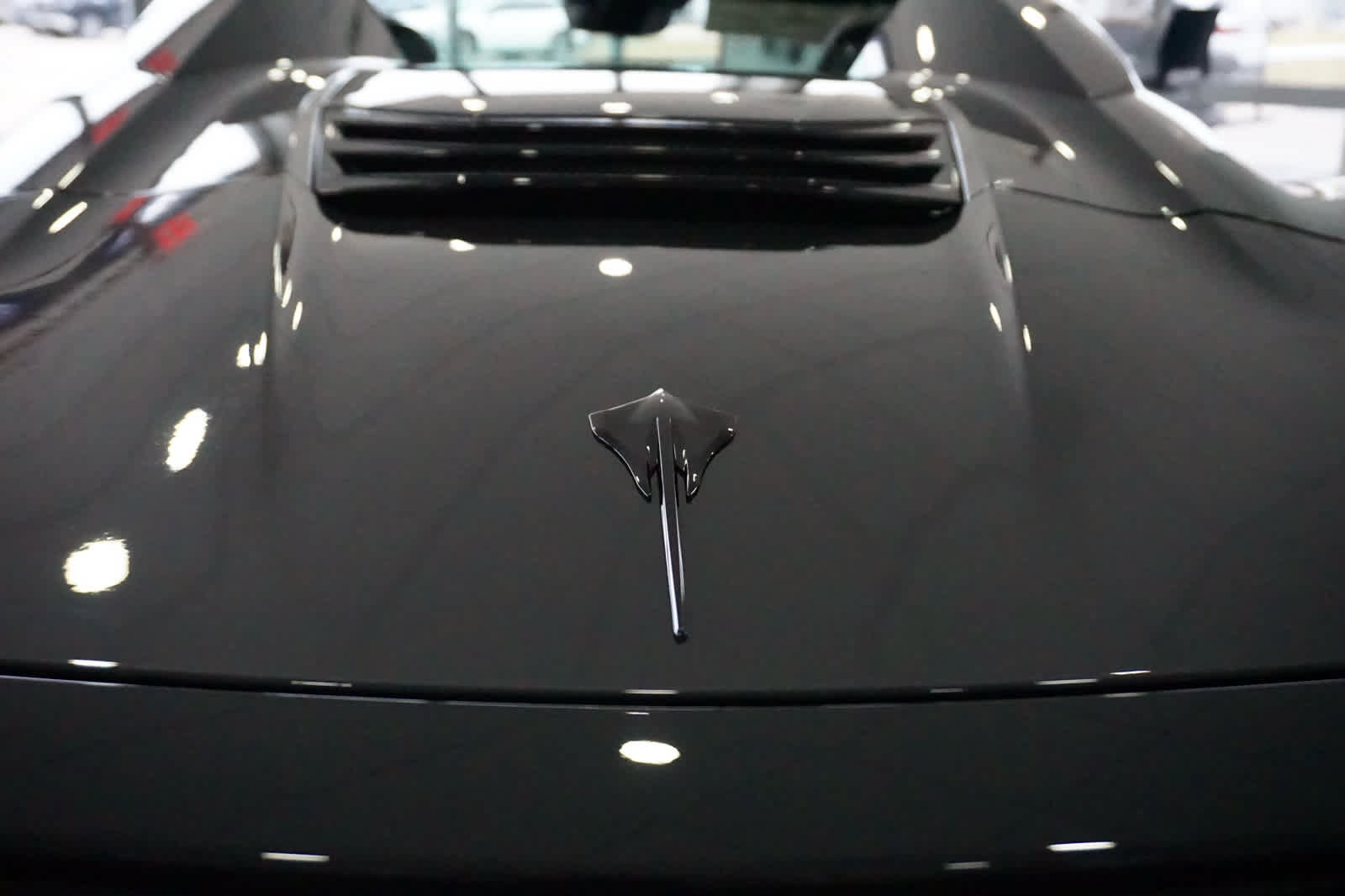 New 2027 Chevrolet Corvette Stingray Convertible w/ Stealth Interior Trim Package RWD image 20