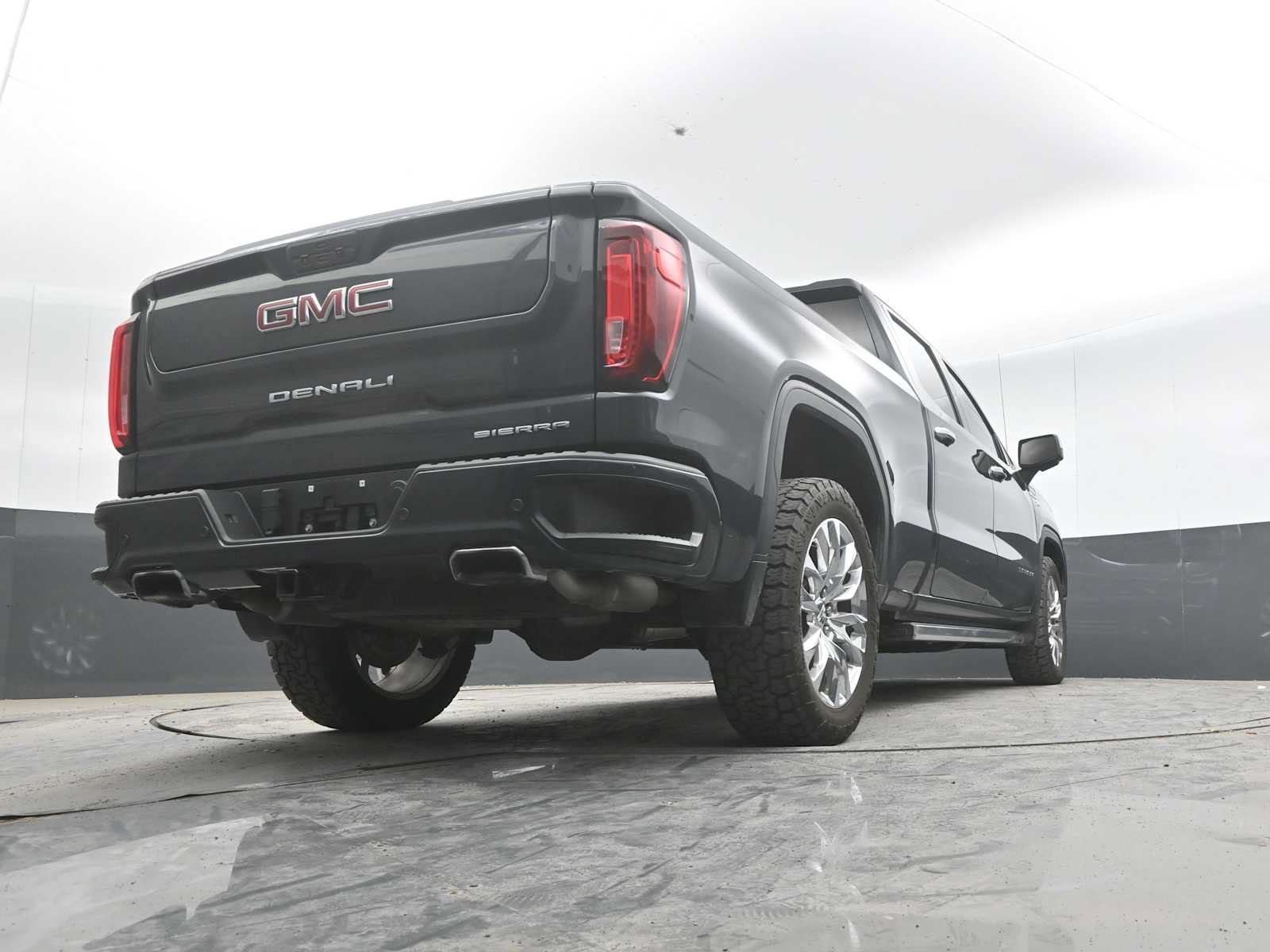Used 2021 GMC Sierra 1500 Denali w/ Denali Ultimate Package AWD/4WD image 52