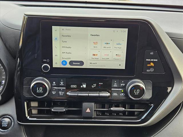 Used 2023 Toyota Highlander LE image 13