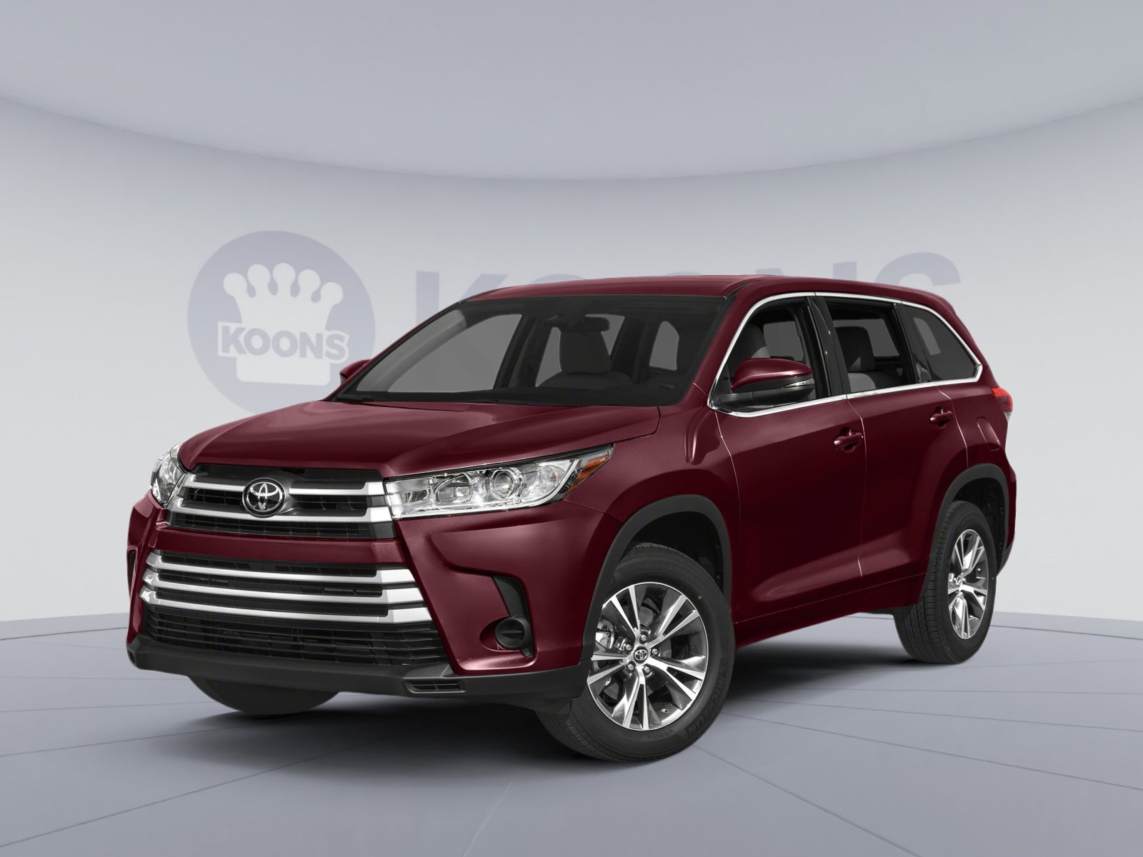Used 2019 Toyota Highlander LE image 1