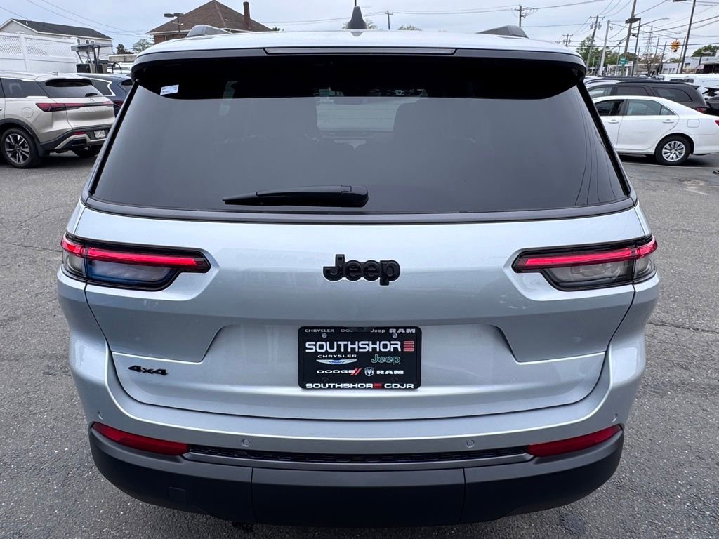 New 2026 Jeep Grand Cherokee L Limited AWD/4WD image 6