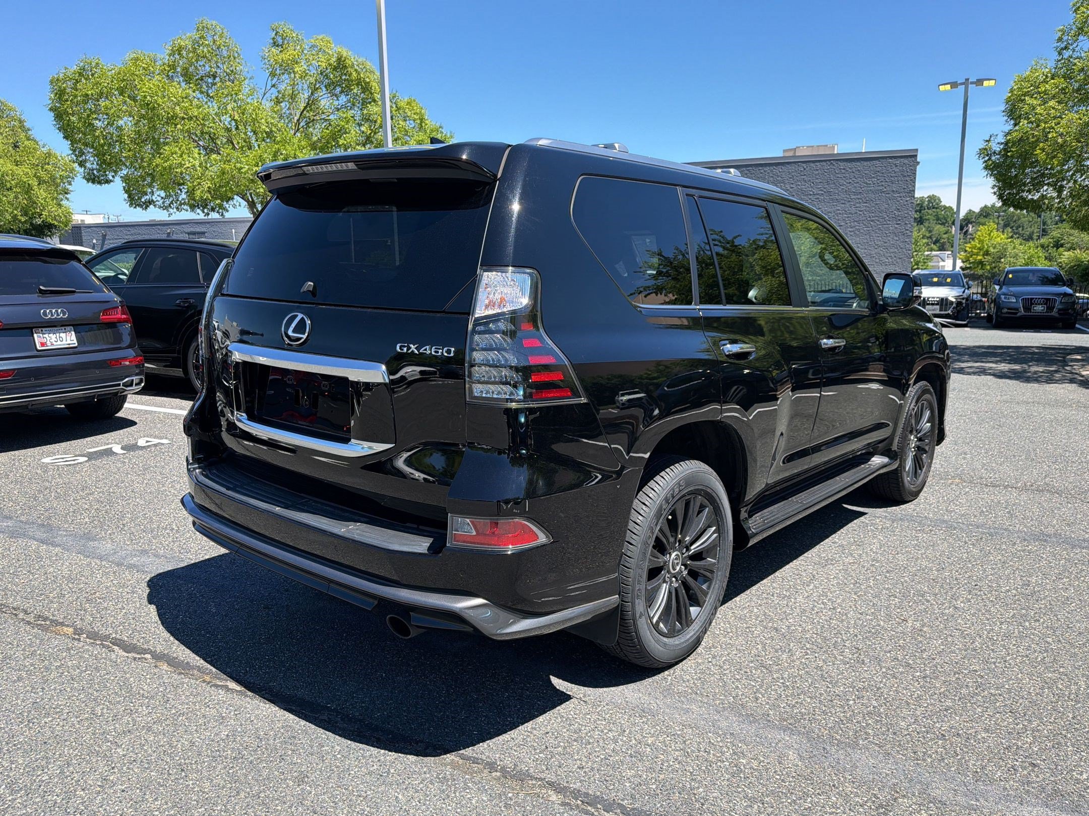 Used 2023 Lexus GX 460 Premium AWD/4WD image 9