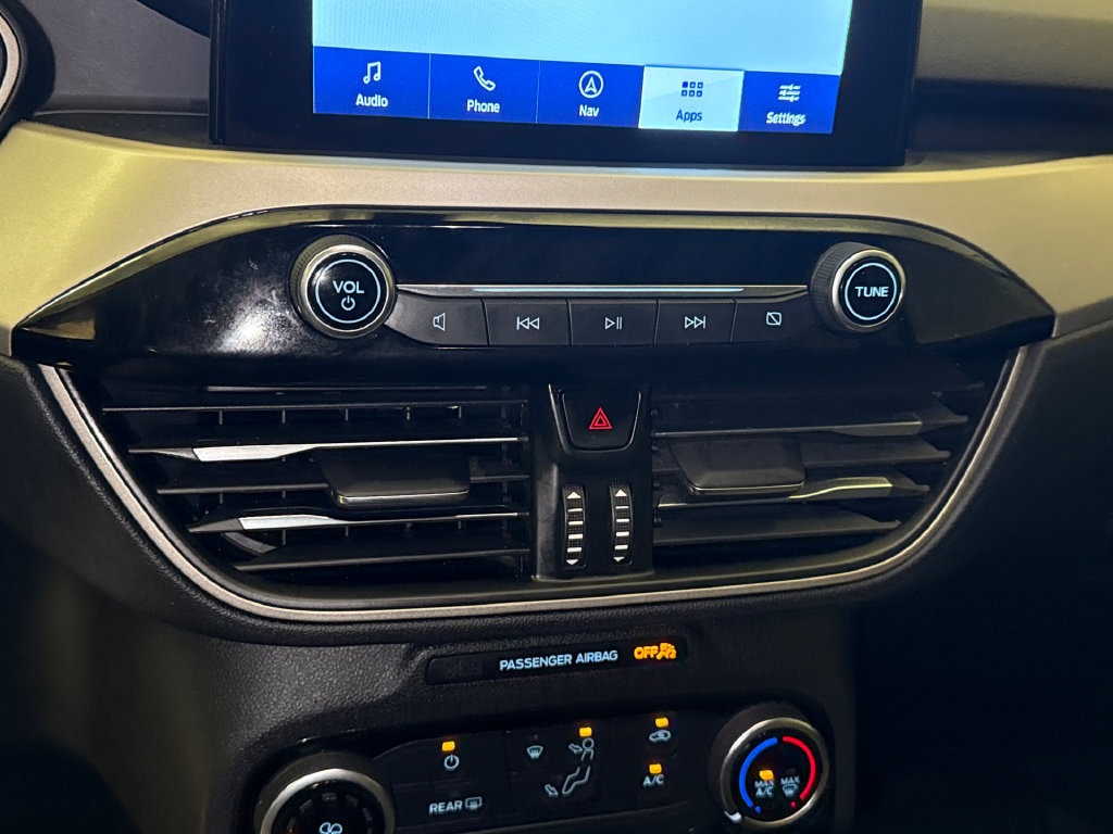Used 2022 Ford Escape SE w/ SE Sport Appearance Package FWD image 26