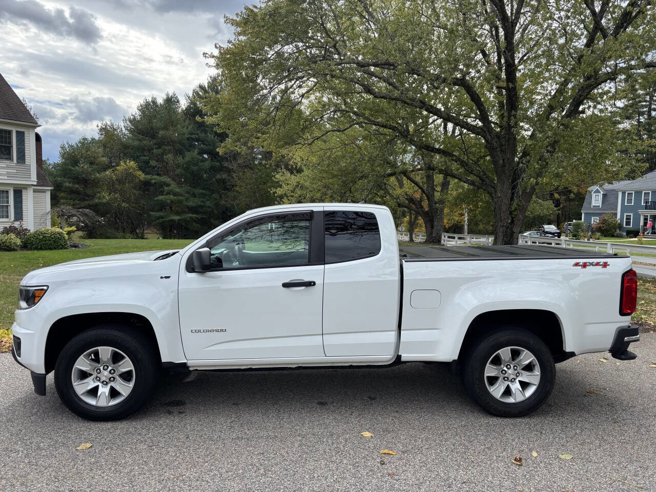 Used 2019 Chevrolet Colorado W/T w/ WT Convenience Package image 3