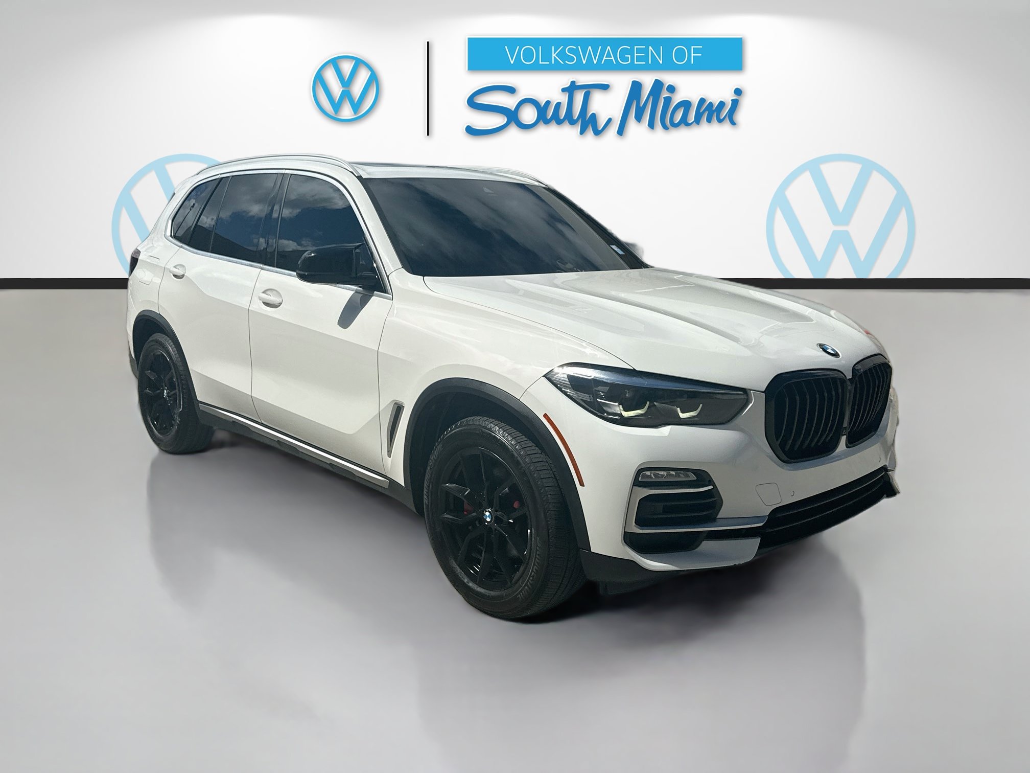 Used 2021 BMW X5 xDrive40i w/ Convenience Package AWD/4WD image 1
