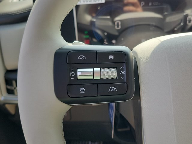 New 2026 Hyundai Santa Fe SE FWD image 7