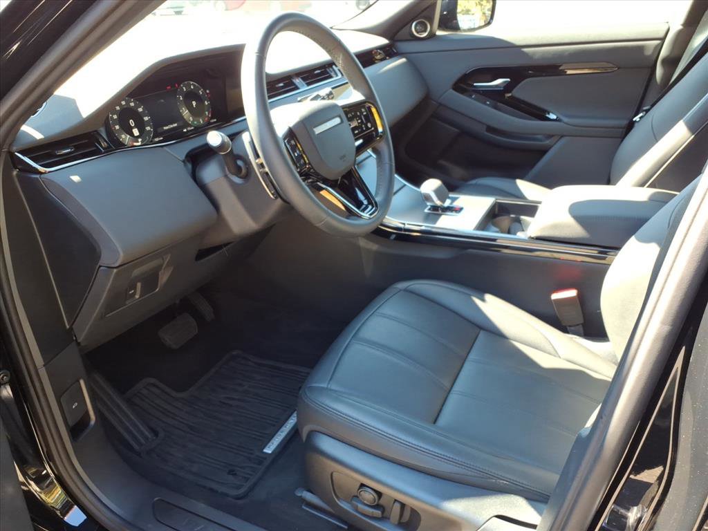 Used 2026 Land Rover Range Rover Evoque S image 17