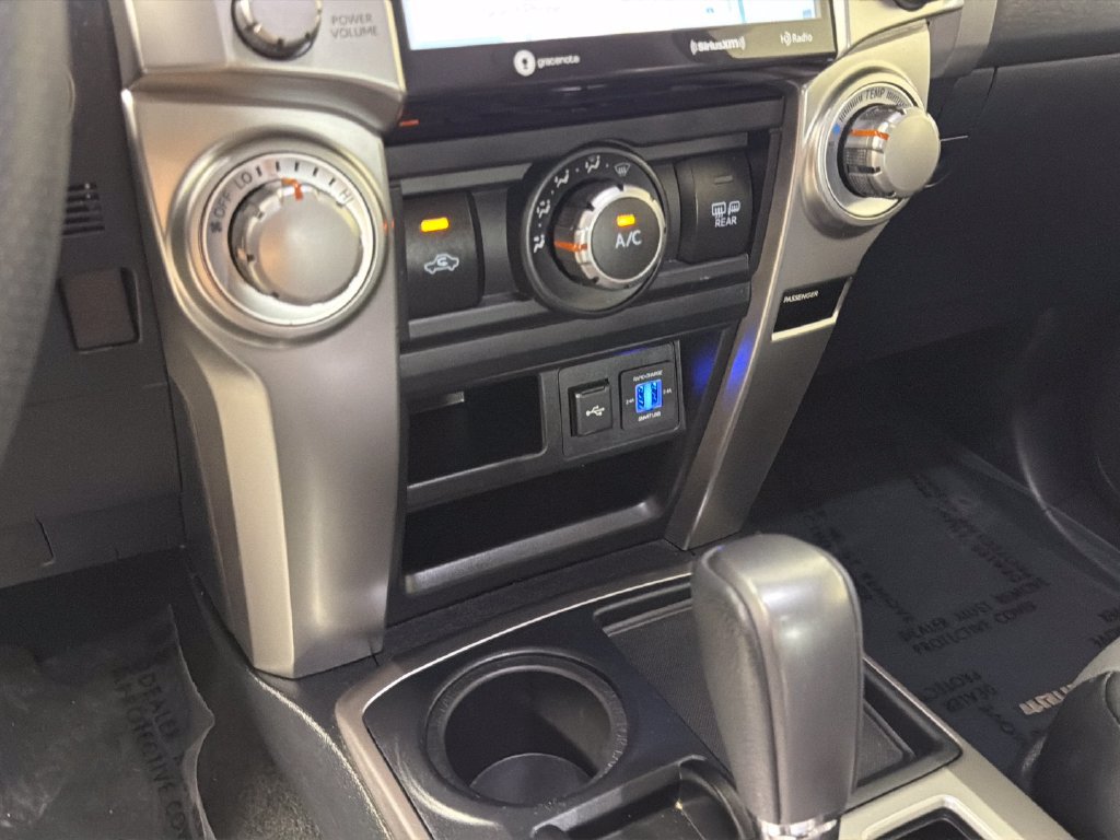 Used 2022 Toyota 4Runner SR5 Premium w/ Moonroof Package RWD image 24