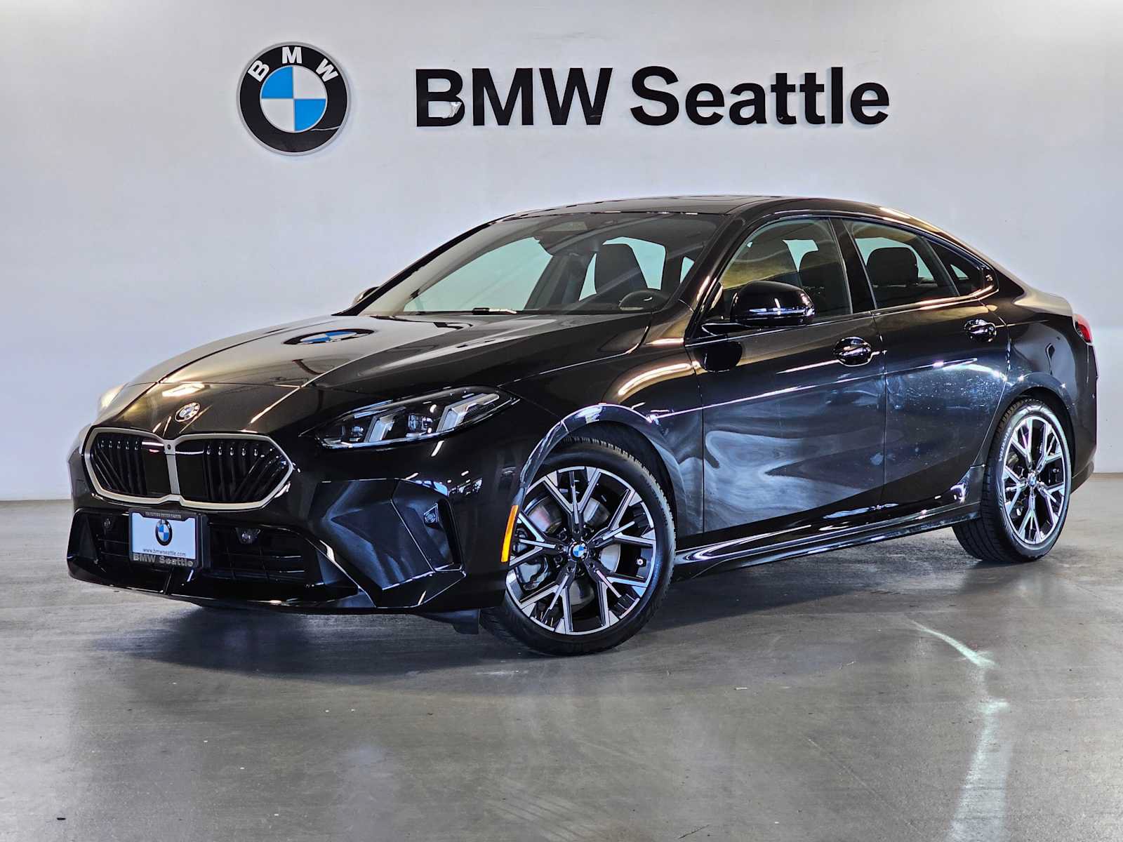 Used 2025 BMW 228i xDrive w/ Premium Package AWD/4WD image 1