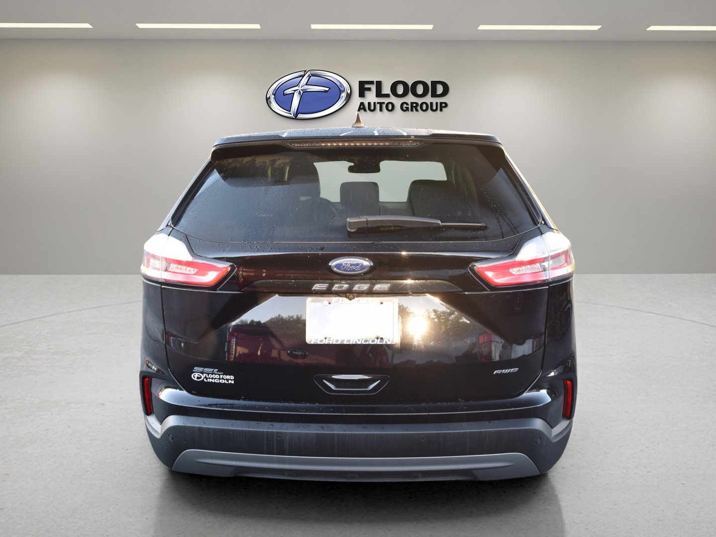 Used 2024 Ford Edge SEL w/ Convenience Package AWD/4WD image 5