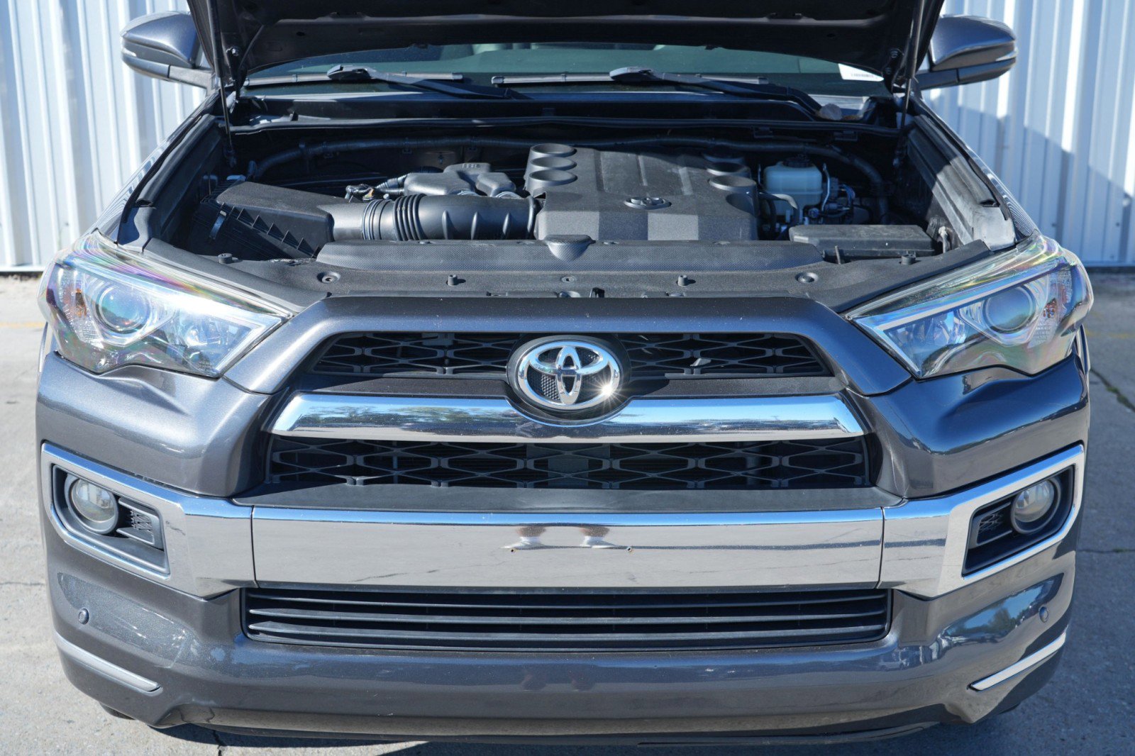 Used 2016 Toyota 4Runner Limited AWD/4WD image 7