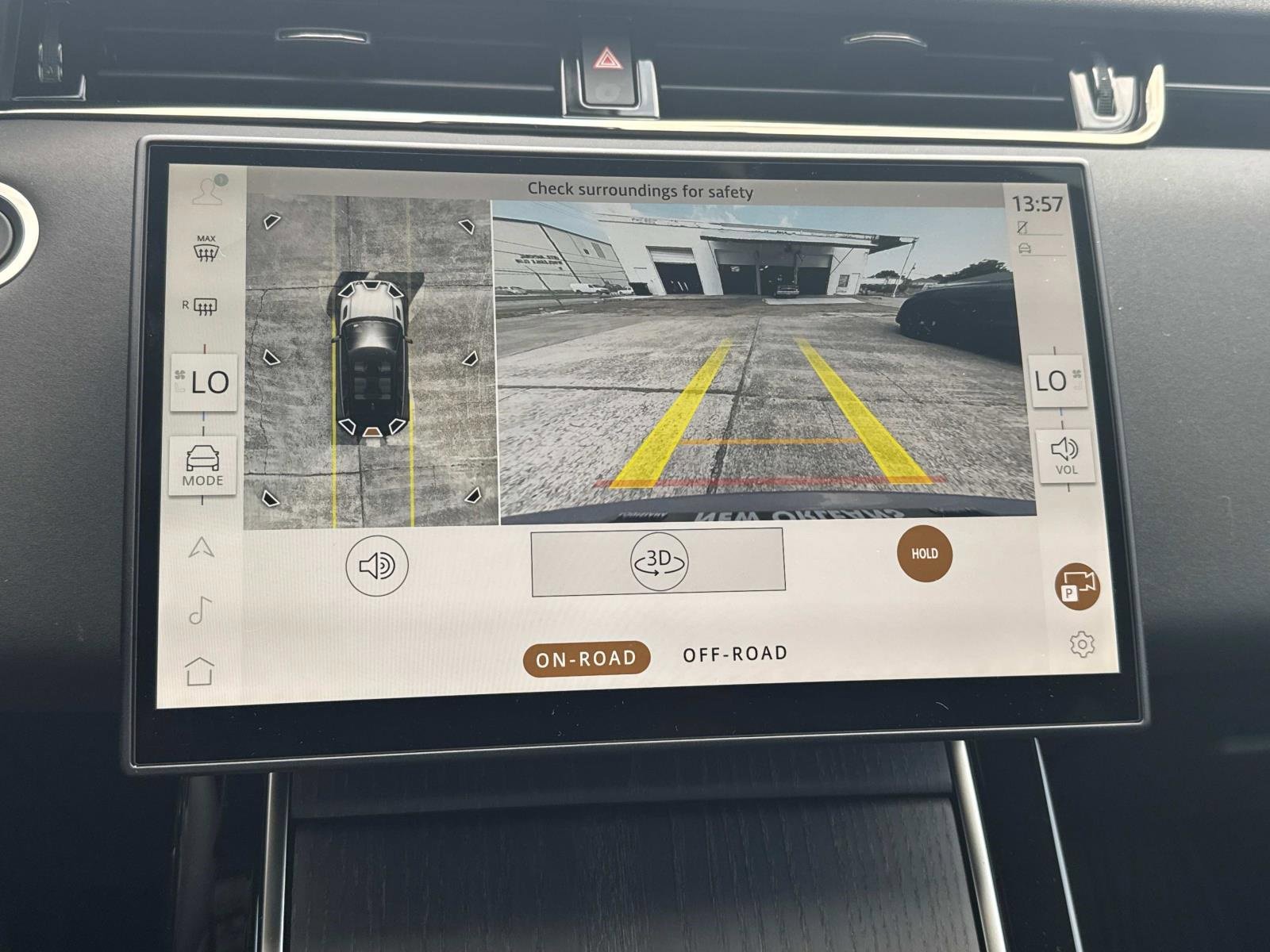 New 2026 Land Rover Range Rover Evoque S image 12