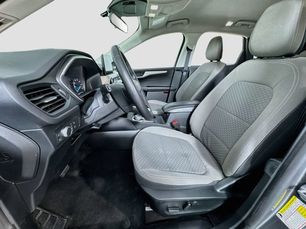 Used 2022 Ford Escape SE w/ Convenience Package FWD image 12