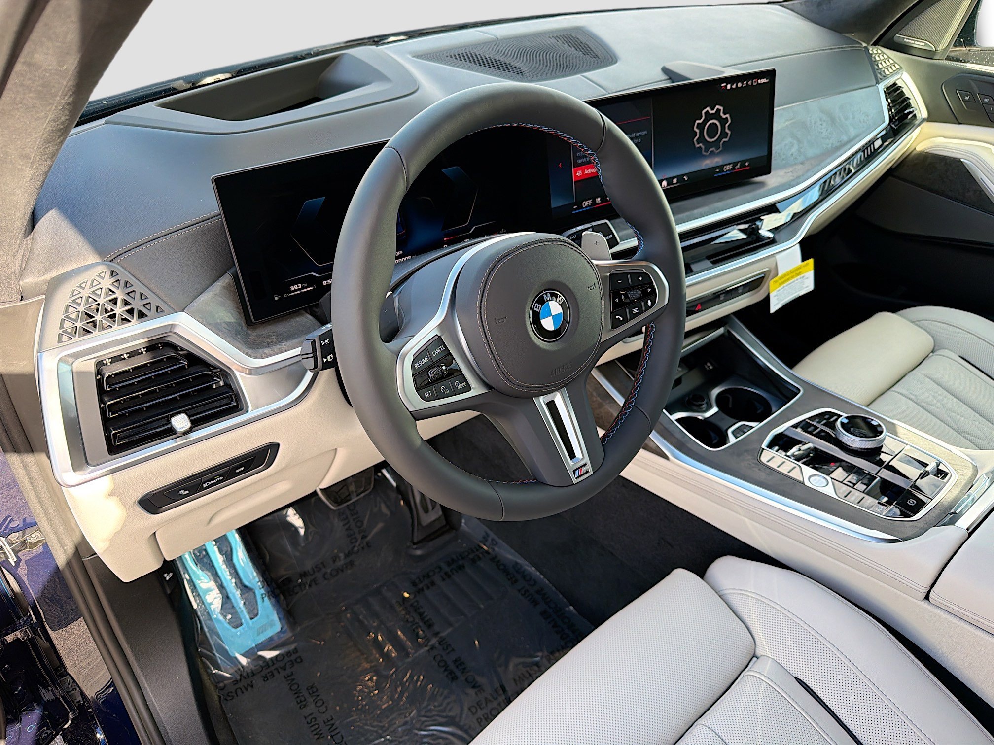 New 2026 BMW X7 M60i image 27