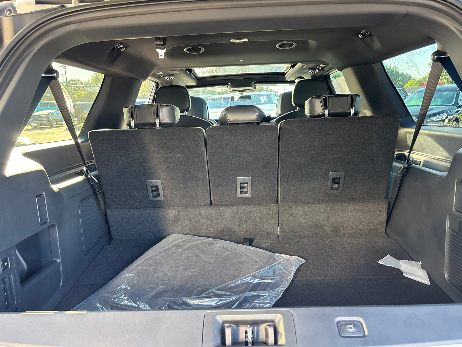 New 2027 Lincoln Navigator L Reserve w/ Jet Appearance Package AWD/4WD image 9