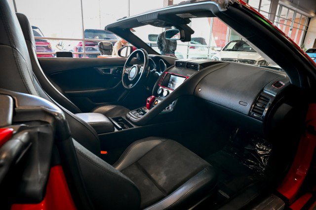 Used 2014 Jaguar F-TYPE S image 22