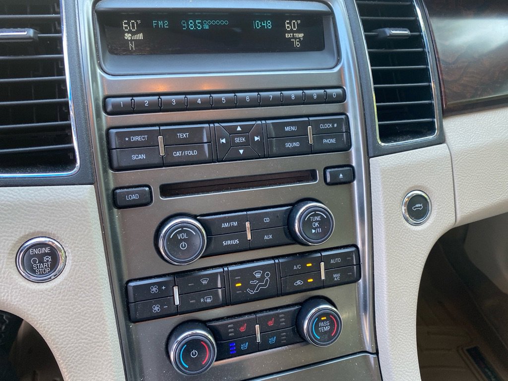 Used 2012 Ford Taurus Limited image 15