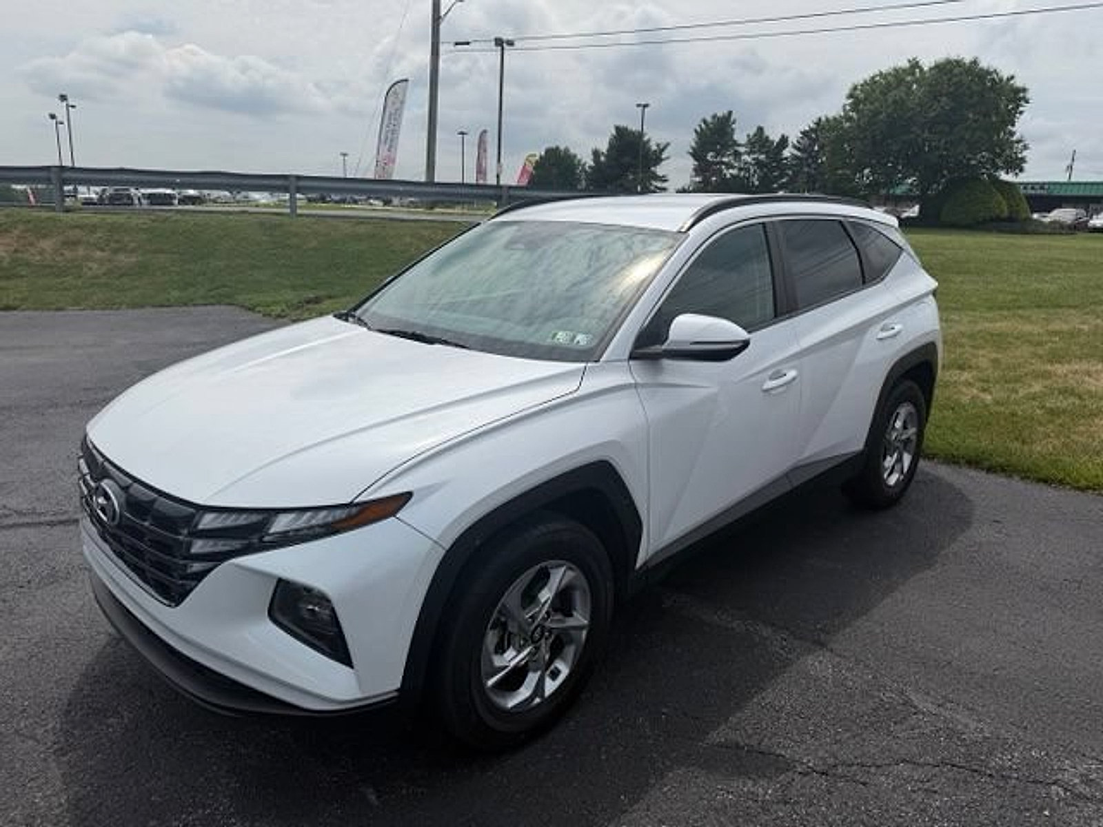 Used 2022 Hyundai Tucson SEL AWD/4WD image 4