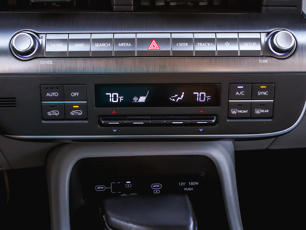 Used 2024 Hyundai Kona SEL AWD/4WD image 22