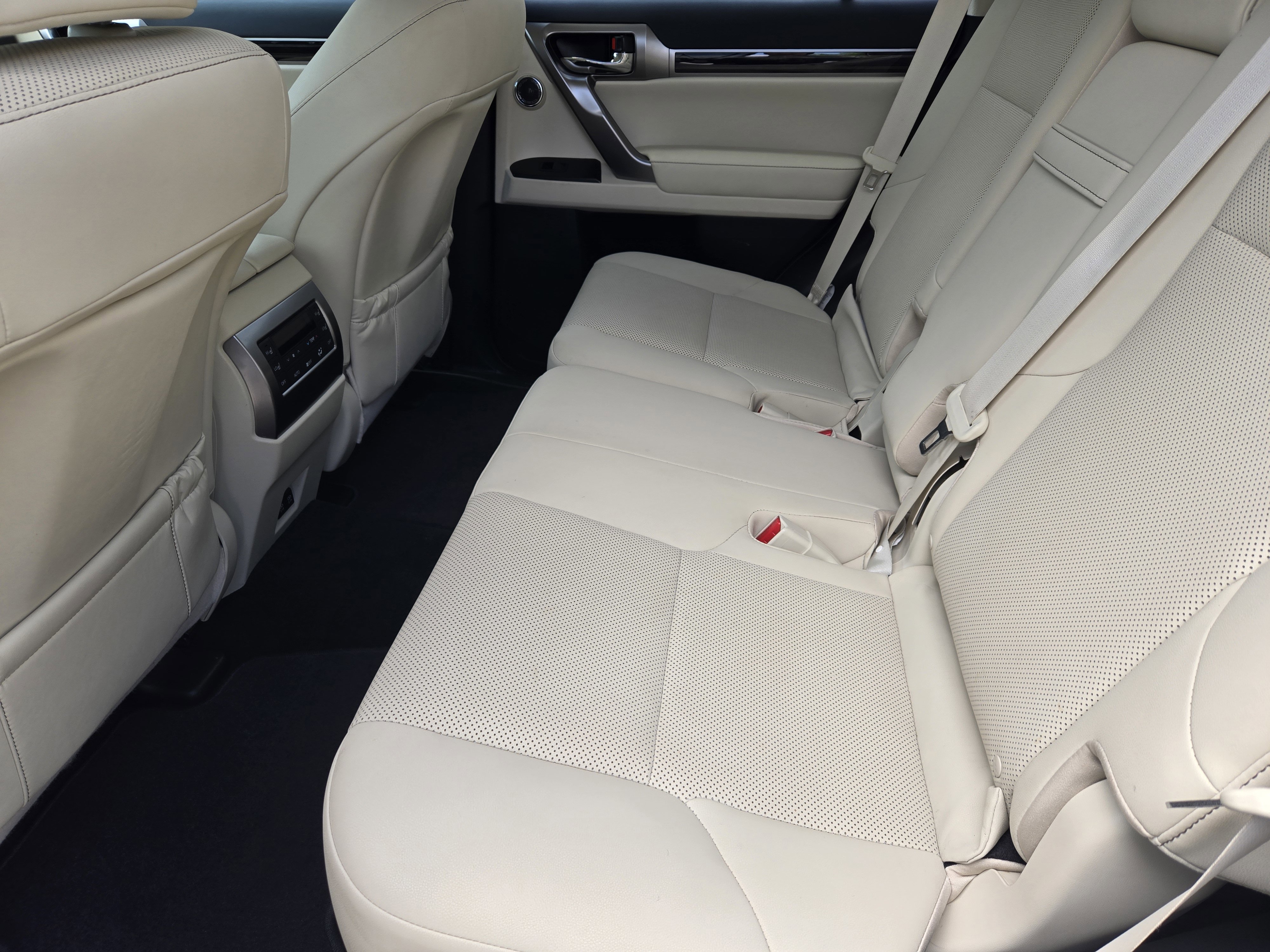 Used 2023 Lexus GX 460 Premium w/ Premium Plus Package AWD/4WD image 38