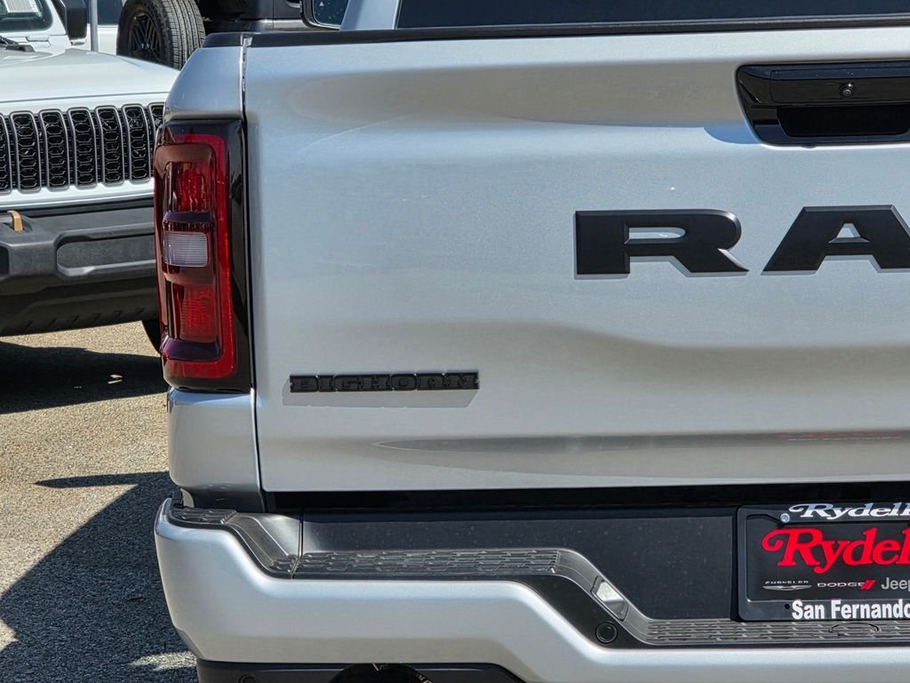 New 2026 RAM 1500 4x4 Crew Cab image 6