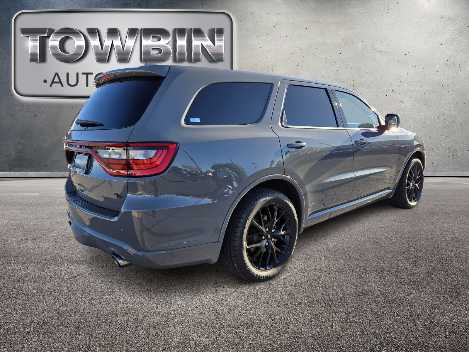 Used 2020 Dodge Durango R/T w/ Blacktop Package image 5