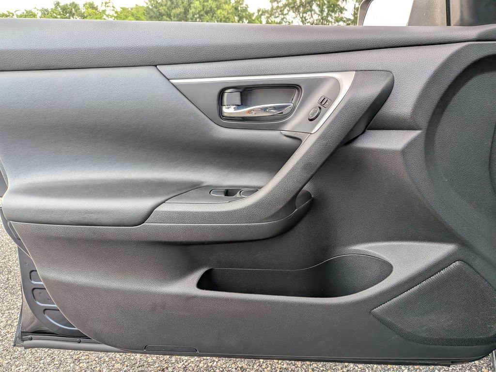 Used 2018 Nissan Altima 2.5 S w/ S Convenience Package FWD image 32