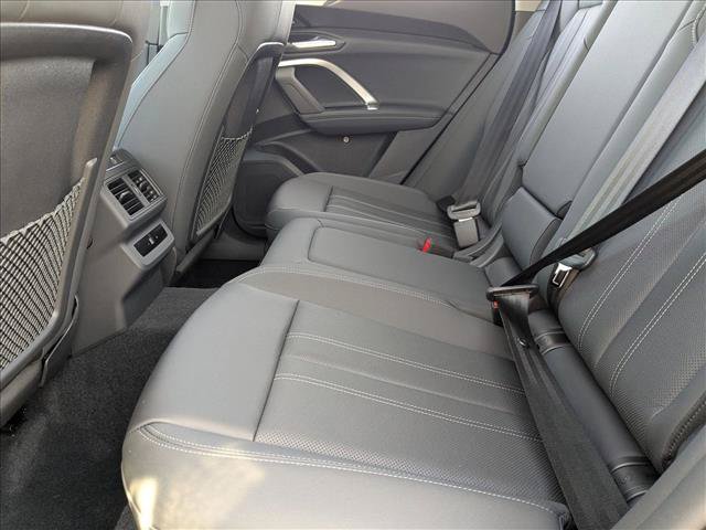 New 2025 Audi Q5 Premium AWD/4WD image 15