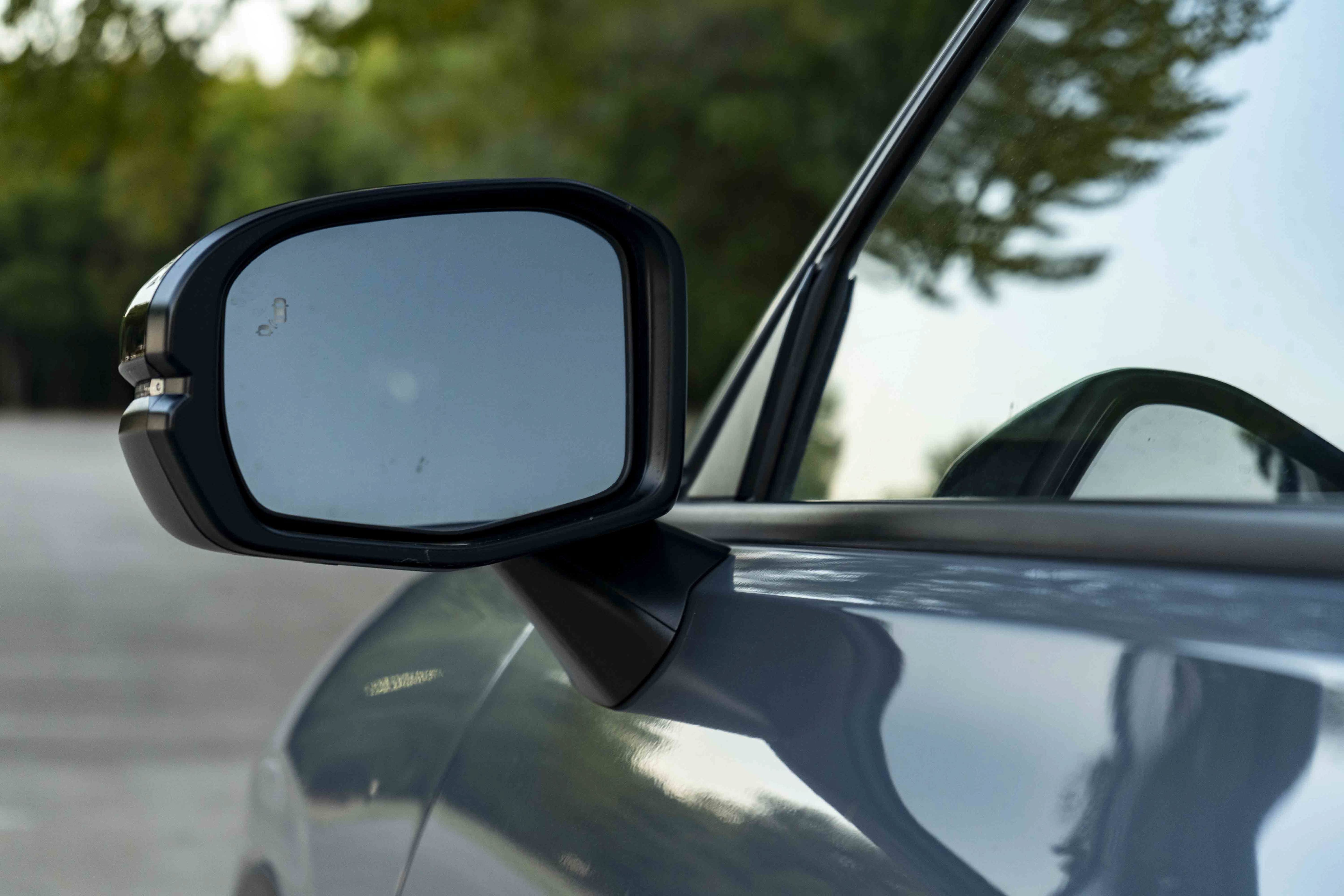 Certified 2025 Honda HR-V Sport image 12